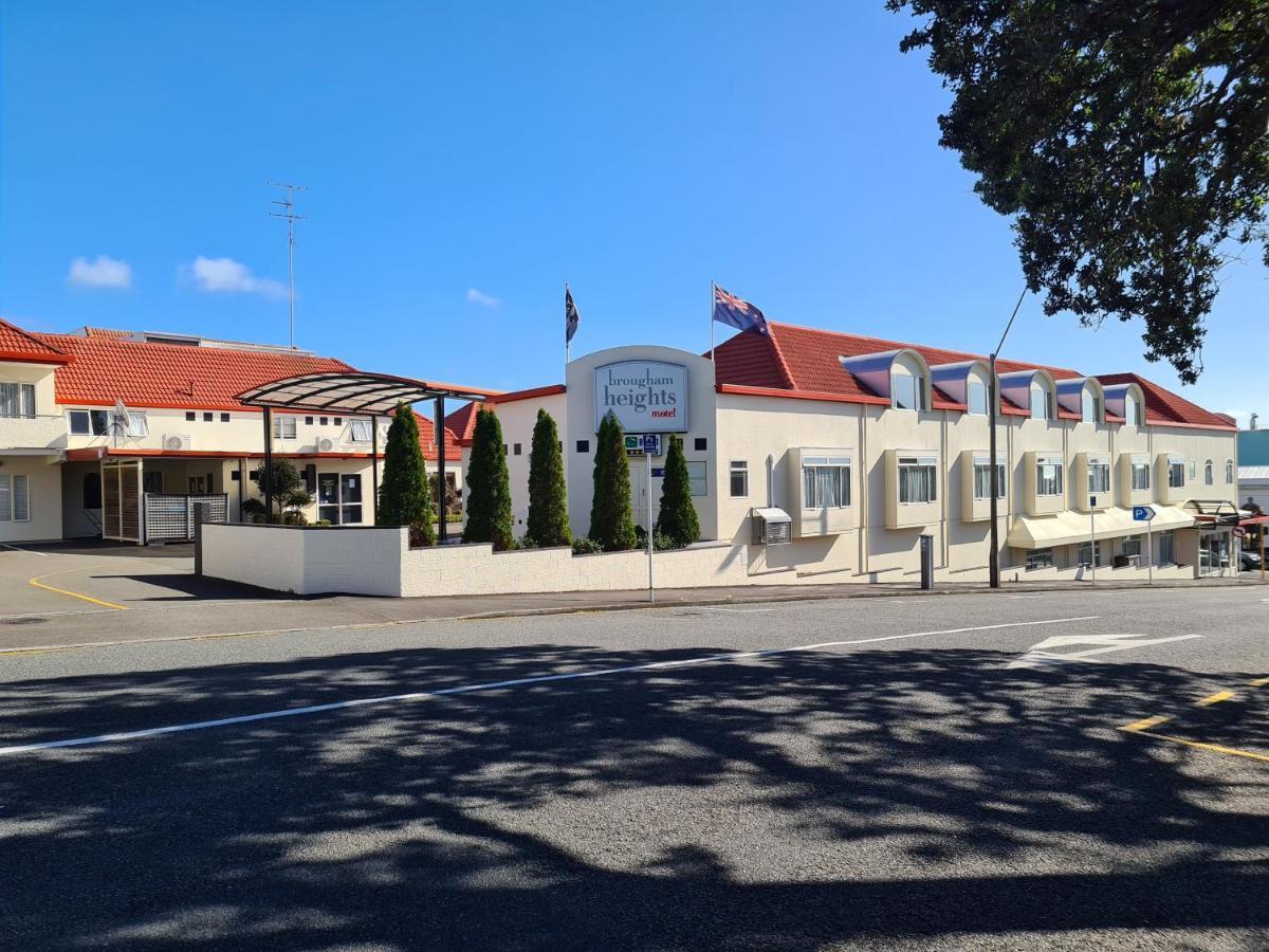 Brougham Heights Motel New Plymouth Exterior foto